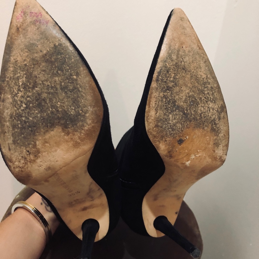 Manolo Blahnik booties 35.5 - Picture 3 of 5